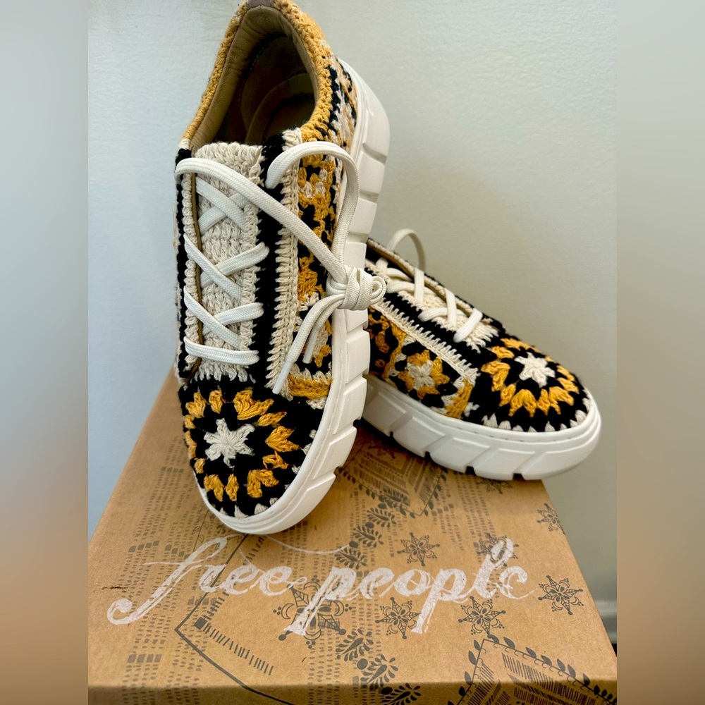 FREE PEOPLE Embroidered Sneakers (black, tan and cream)